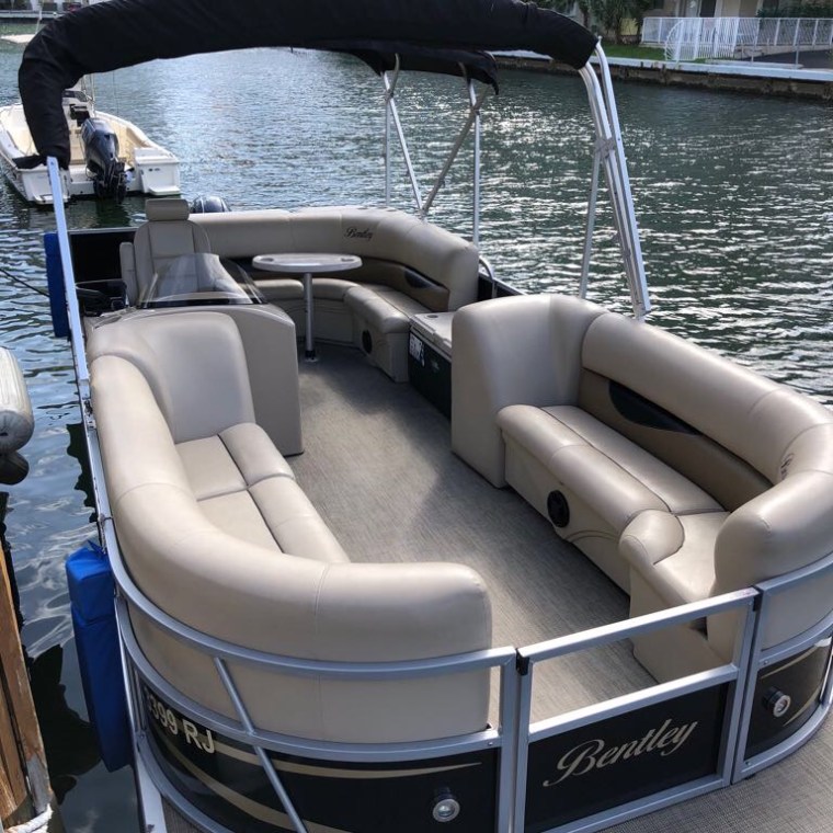 a small boat in a body of water