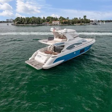 a small boat in a body of water